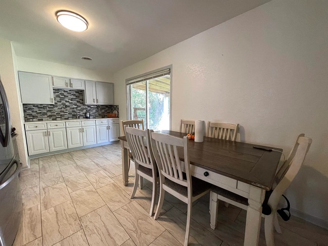 Photo - 3284 Valley Stream Cove