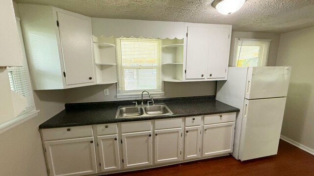 EAST SIDE 3 BEDROOM RANCH WITH CARPORT AVAILABLE NOW!