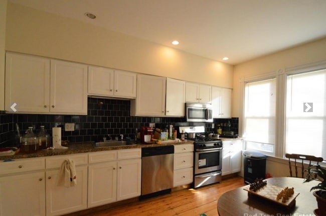 Photo - 28 Circuit St Unit 3