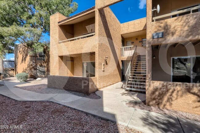 Building Photo - 2625 E Indian School Rd Unit 113 Rental