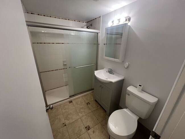 Photo - 190 S Allen St Unit 6