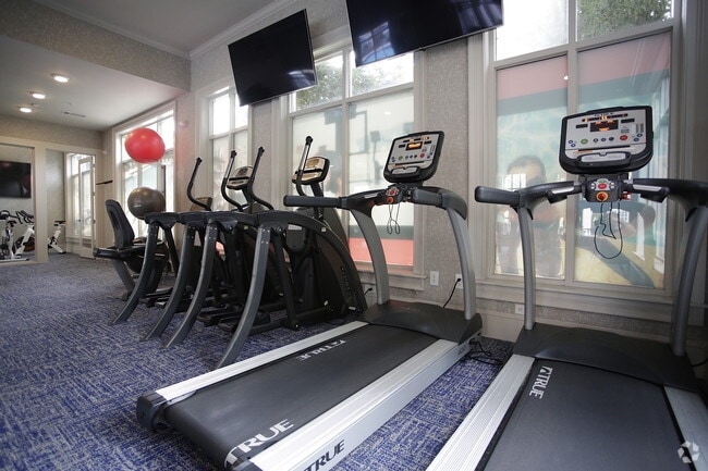 Photo - Avana Cheshire Bridge