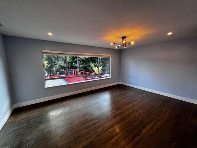 Photo - 1157 Manzanita Dr