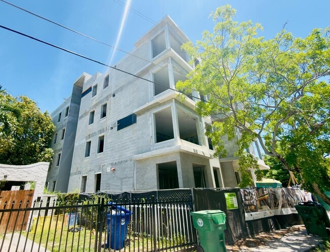 Photo - 259 NW 33rd St Unit 3