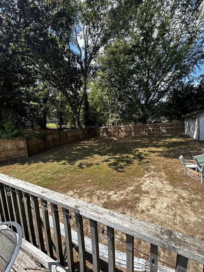 Photo - 333 S McCombs St