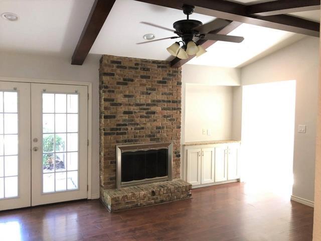 Photo - 443 Lowell Ln