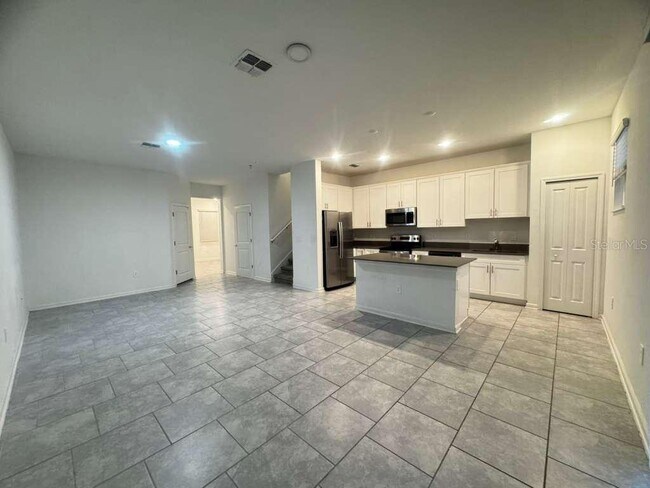 Photo - 7465 Stone Crk Trl