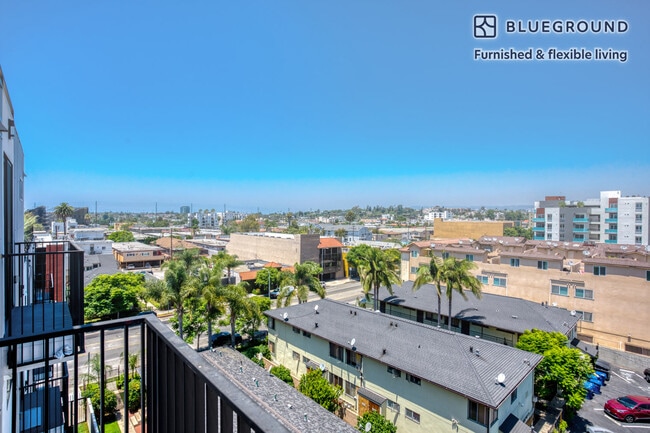 Photo - 3638 Motor Ave Unidad SI FL6-ID808