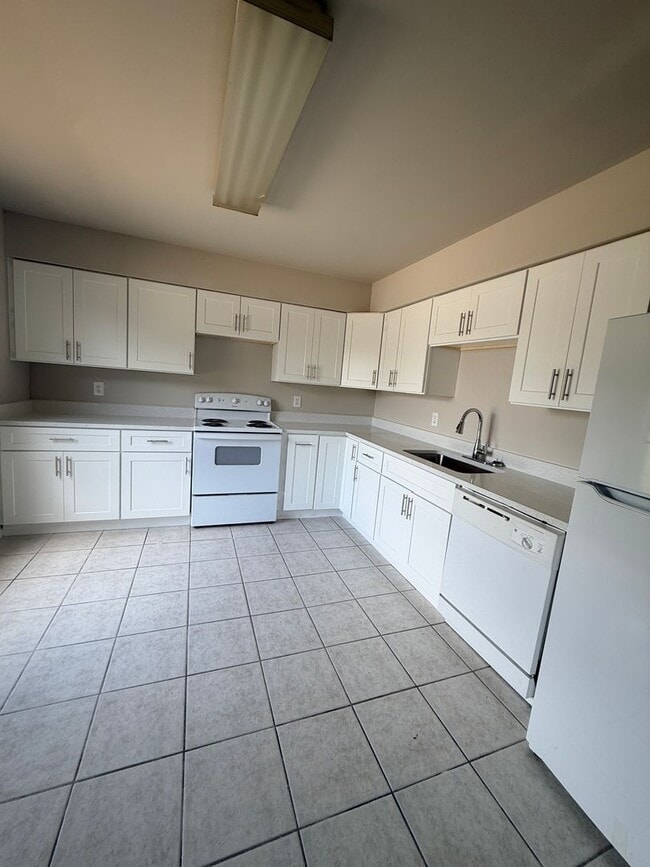 Photo - 5483 Decatur St Unit Decatur 5483