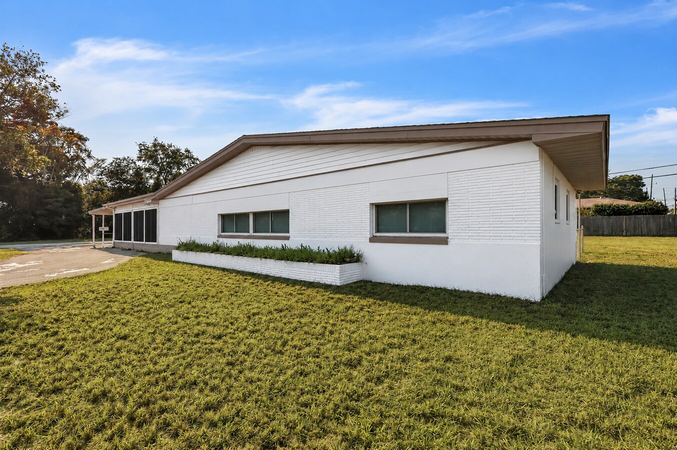 Photo - 2634 South Dr Unidad 2634