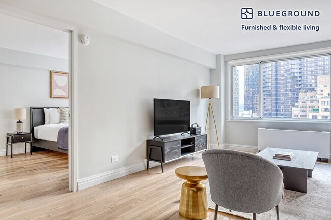 Photo - 340 E 51st St Unidad SI FL10-ID710