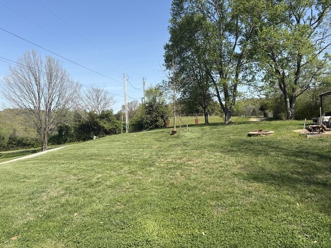 Photo - 6621 Fannie Daniels Rd