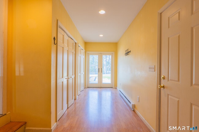 Photo - 9 Pleasant St