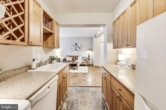 Photo - 1711 Massachusetts Ave NW Unit 810