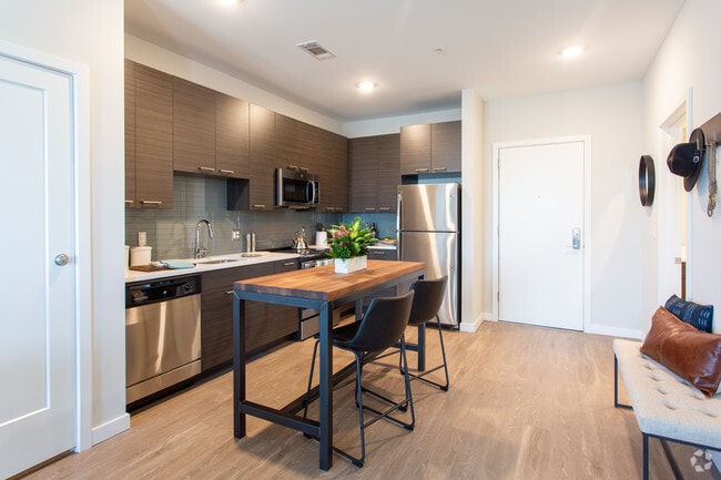 1BR, 1BA