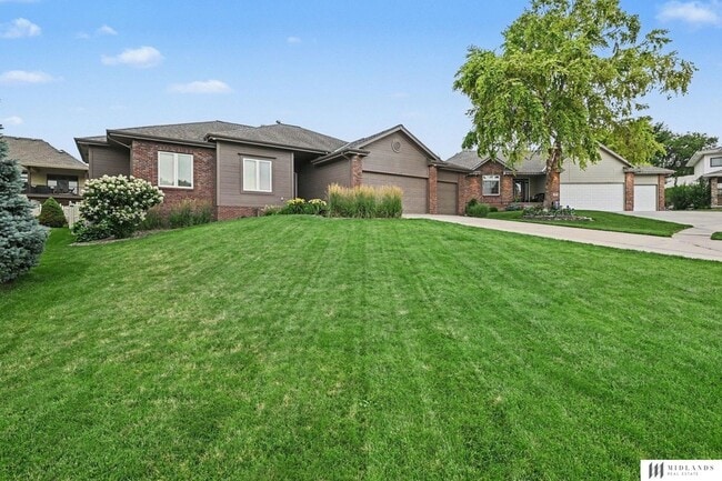 Photo - 10307 Florence Cir