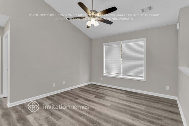 Photo - 6017 Happy Trails Ct