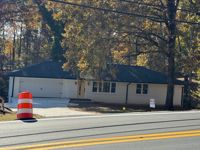 Building Photo - 3974 Hamilton Mill Rd