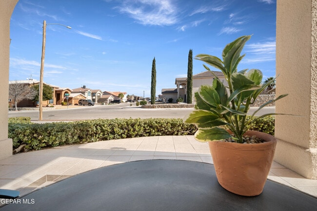 3309 Tierra Angel Dr