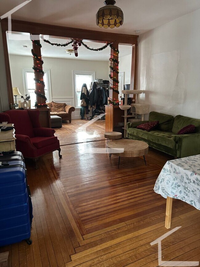 Photo - Great Allston 4-Bed/2-Bath 2-Level Duplex