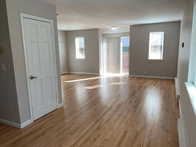 Photo - 2 Bedroom 1 Bathroom