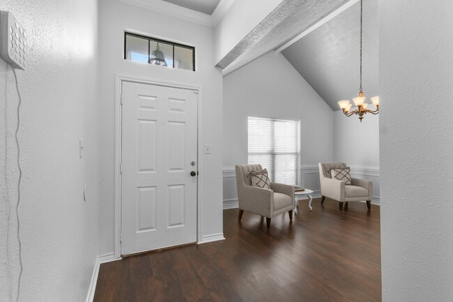 Photo - 405 Harbor Oaks Dr