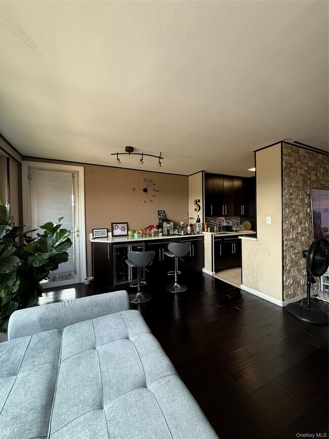Photo - 61-20 Grand Central Pkwy Unit B 1103