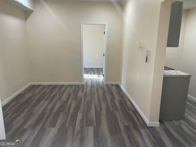 Photo - 1757 Bennett Dr