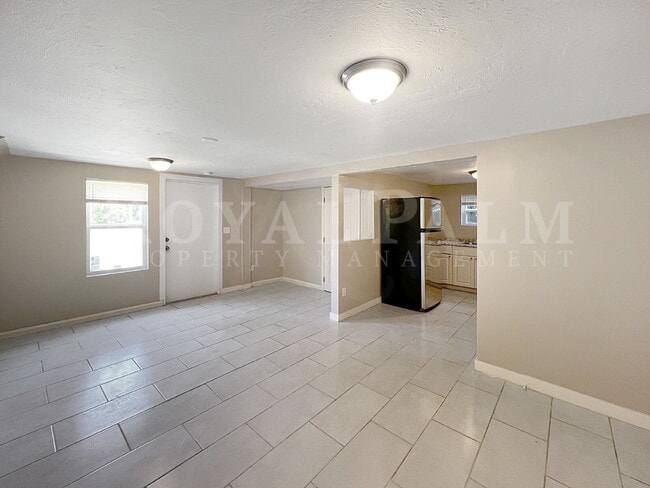 Photo - 1615 Evans Ave