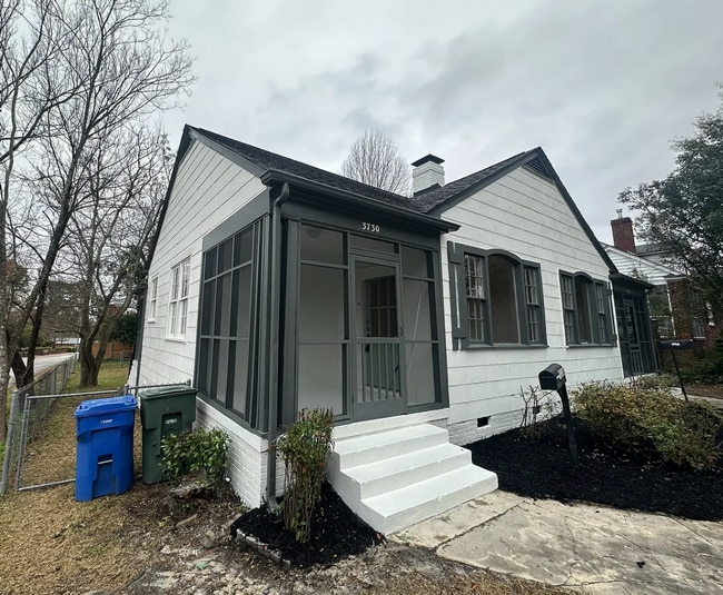 Photo - Fully Renovated 1-Bedroom Duplex in the Heart of Shandon – Minutes from USC & Fort Jackson! - 373...