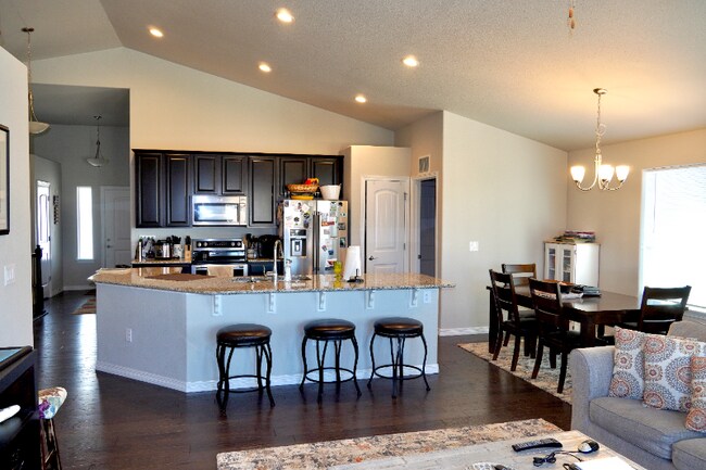 Photo - 6412 Lamine Dr