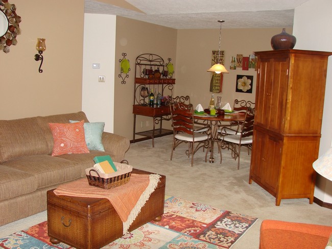 Photo - Sunblest Apartments