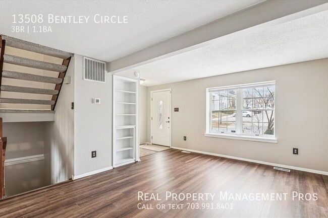 Photo - 13508 Bentley Cir