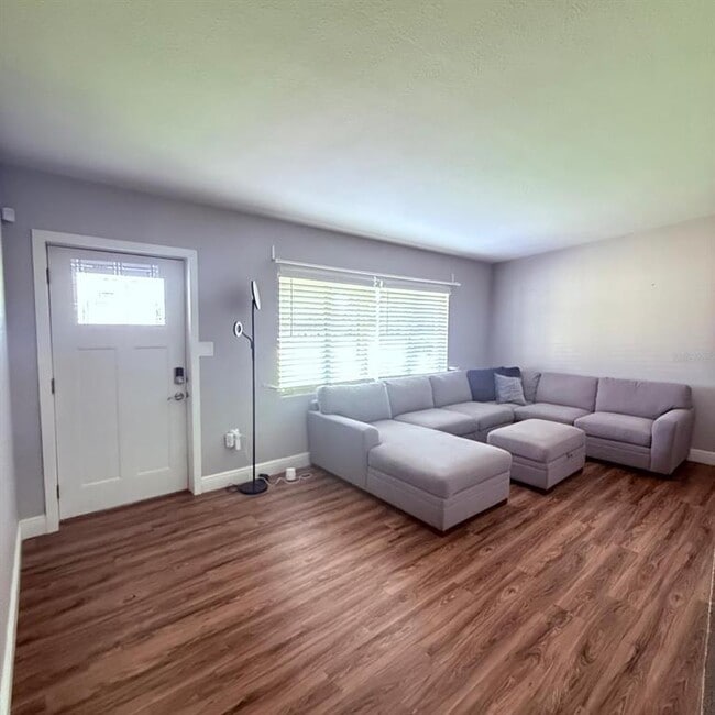 Photo - 2940 Lake Margaret Dr