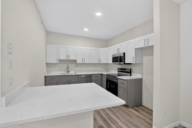 Photo - 16 Dowd St