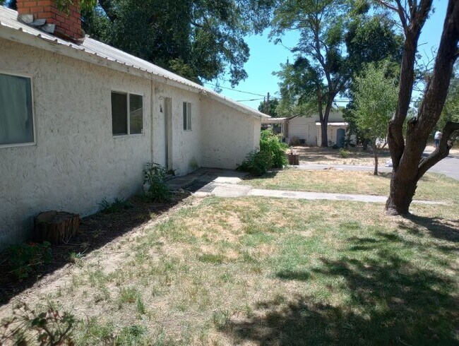 Photo - 9360 Shaffer Rd