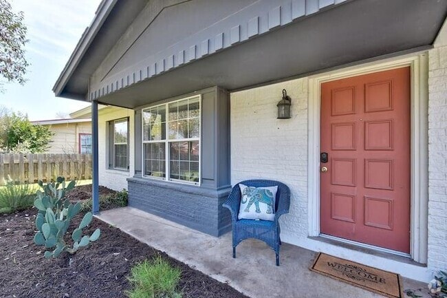 Building Photo - 313 Rowland Dr Rental