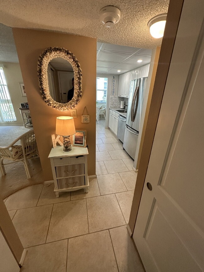 Photo - Villa Vista Condo

Available May 1st