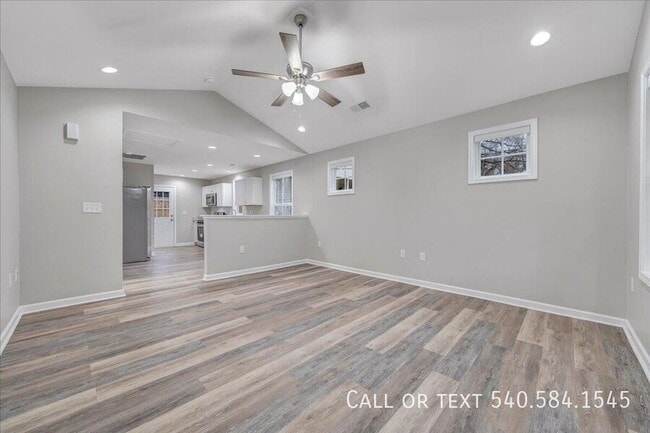 Photo - 1424 Varnell Ave NE