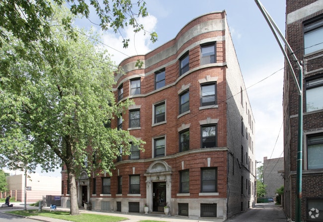 Building Photo - 1515 E. 54th Street