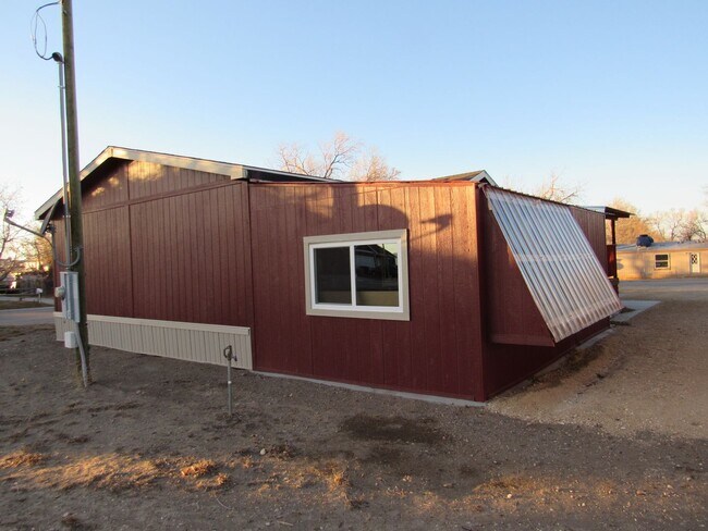 Photo - Amazing Doublewide 4 bed 2 bath.