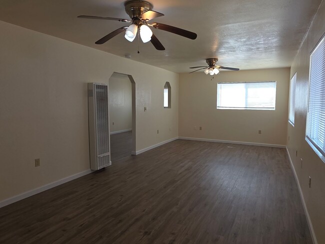 6635 Happy Valley Rd