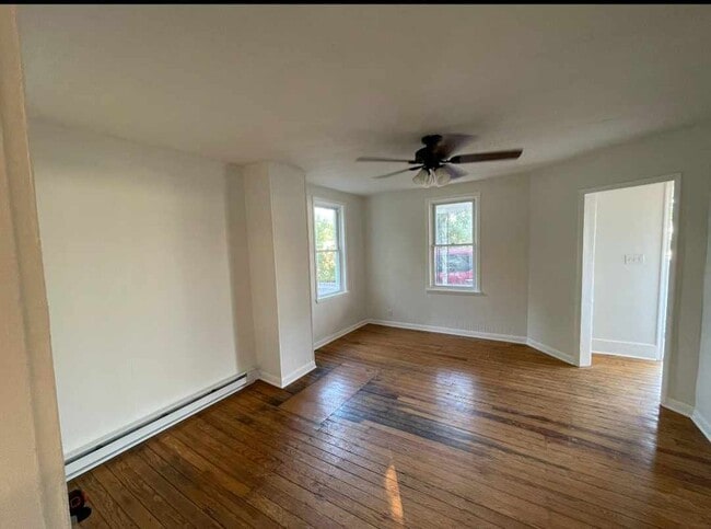 Photo - 318 Auburn St Unit 2