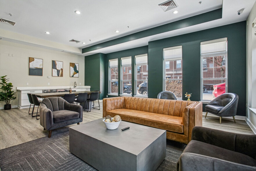 The Brownstones at Englewood South apartments — community photo