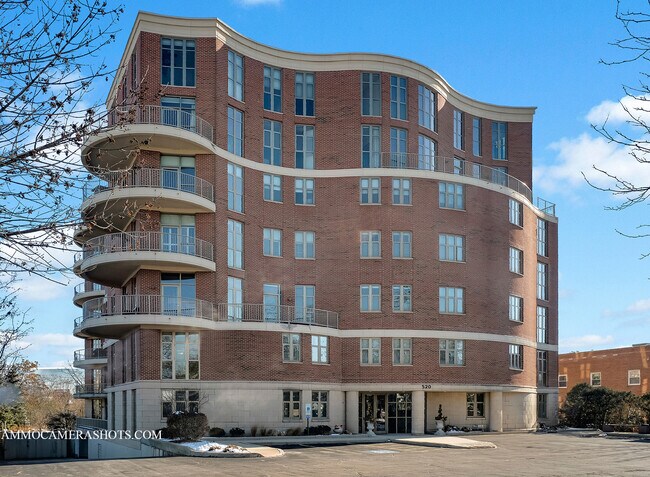 Photo - 520 S Washington St Unidad 201 Rental