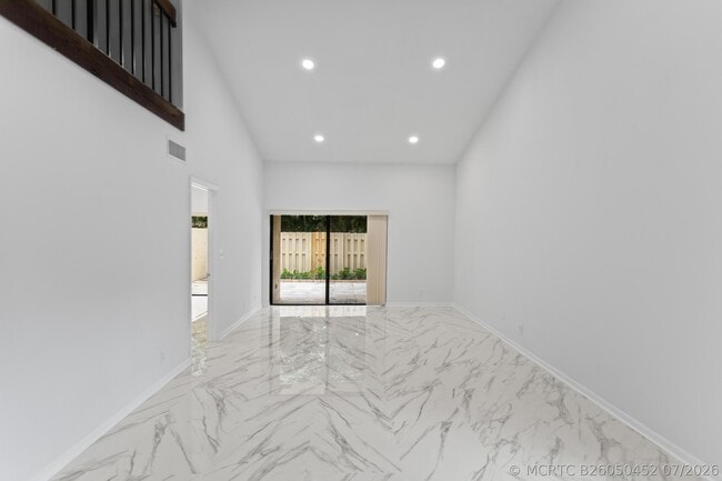 Photo - 1400 NW 9th Ave