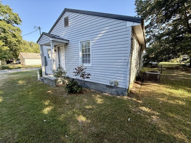 Photo - Single Family Ranch 2 Bed