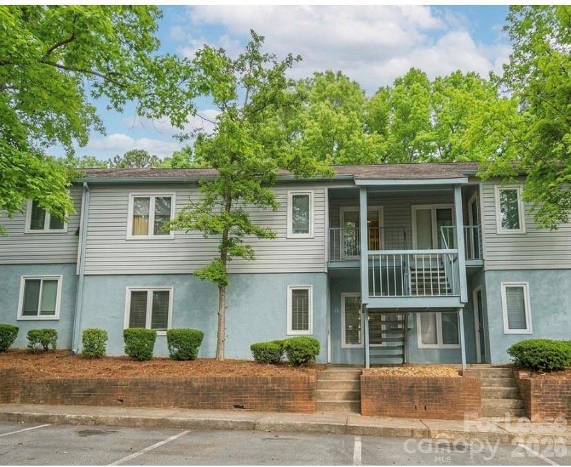 Photo - 1905 Meadowlark Ln Unit 33