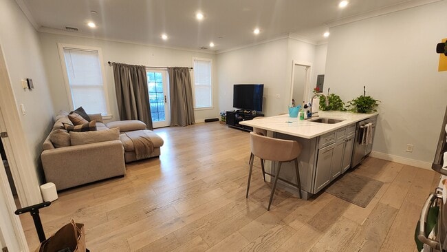 Photo - 2 Lindall St Apartments Unit 2