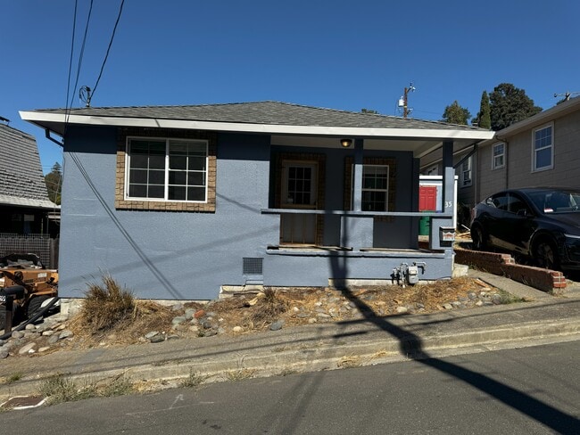 Building Photo - 35 Atherton Ave Rental